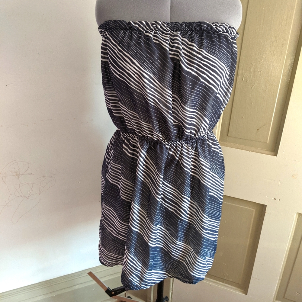 Gap Outlet Navy Strapless Dress